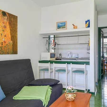 Apartment Mimosas. Bajo Con Wifi. Piscinas Comunitarias *